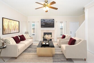 Building Photo - 9800 Pagewood Ln