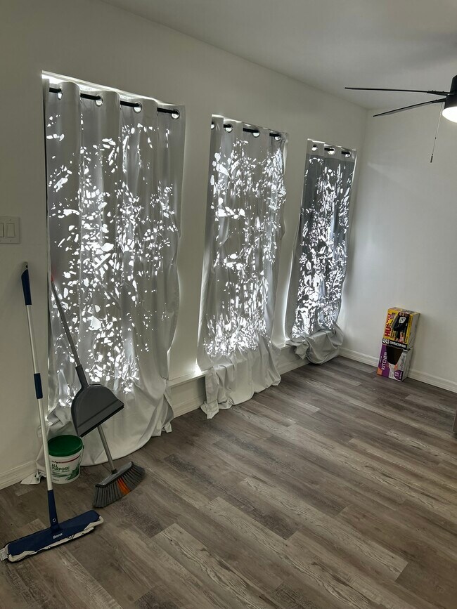 Building Photo - 3980 Crayrich Cir