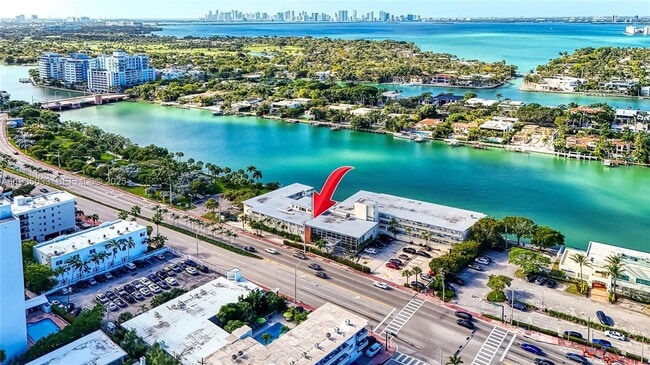 Building Photo - 6484 Indian Creek Dr