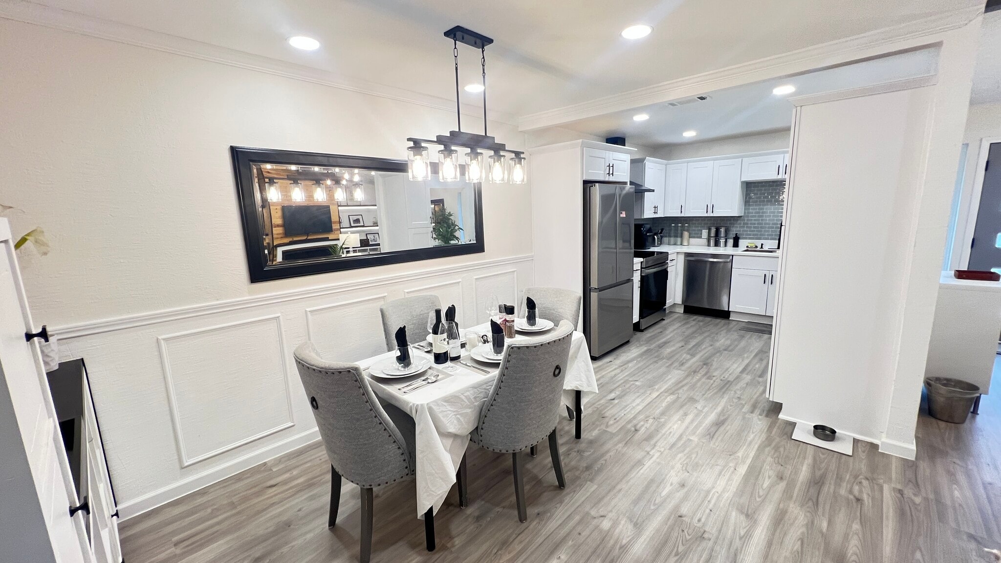 Building Photo - 2604 Nelwin Pl