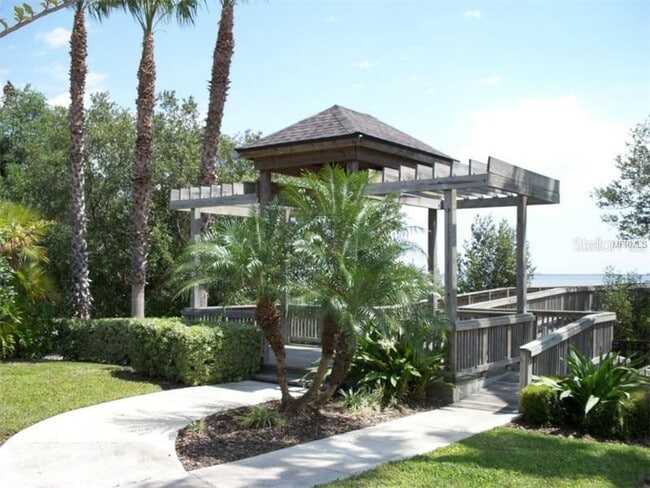 Building Photo - 2914 Bayshore Pointe Dr