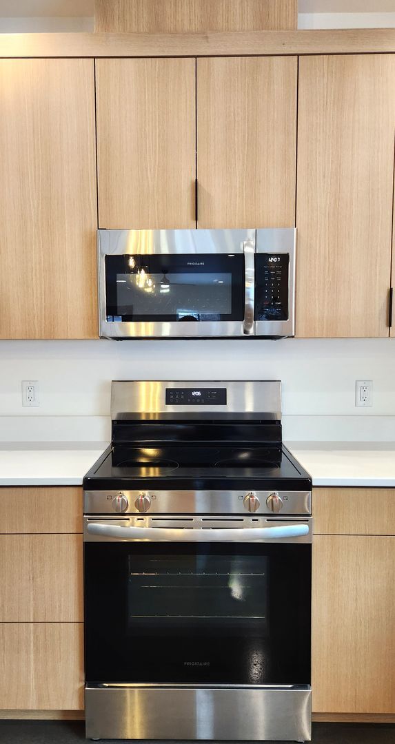 Building Photo - Newly Constructed Four Bedroom House With a Dog Considered