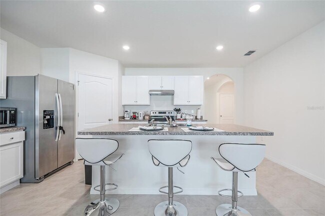 Building Photo - 1126 Chichester Ct