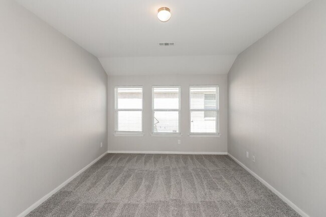 Building Photo - 2017 Sandy Bank Ln