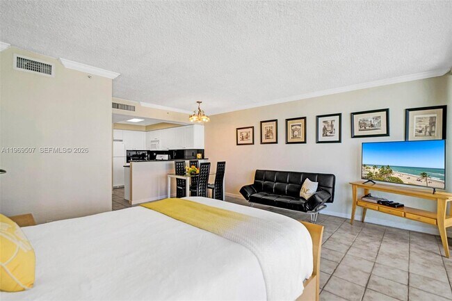 Building Photo - 2501 S Ocean Dr