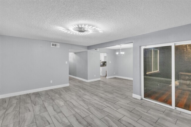 Building Photo - 7044 S Dairy Ashford Rd