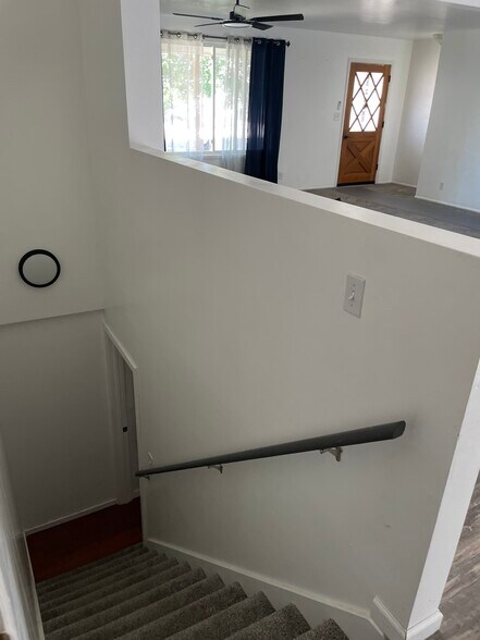 Building Photo - 3838 S Sunnyvale Dr