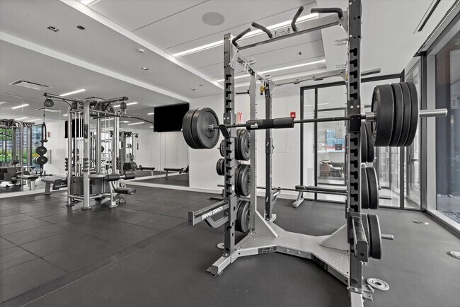 Building Photo - 808 N Cleveland Ave