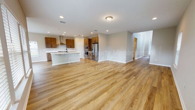 Building Photo - 235 Starnberg Ct