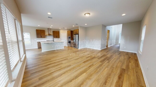 Building Photo - 235 Starnberg Ct