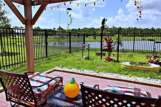 Building Photo - 6816 Cranes Roost Rd