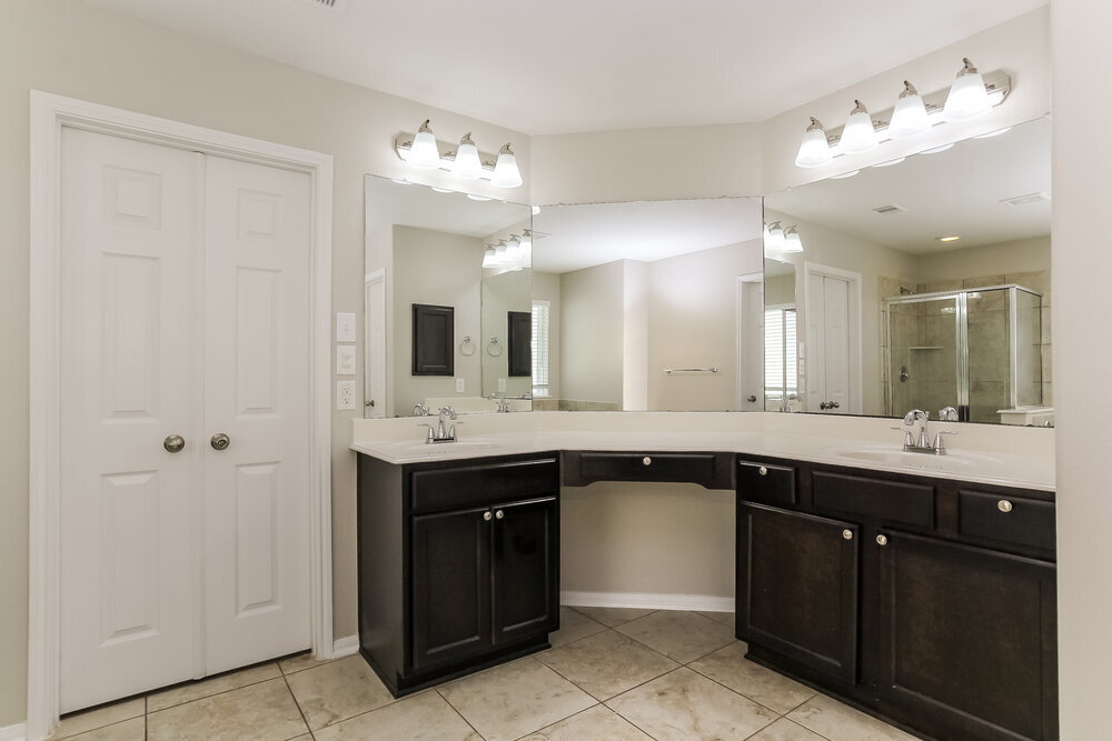 Building Photo - 4215 Echo Clearing Ct