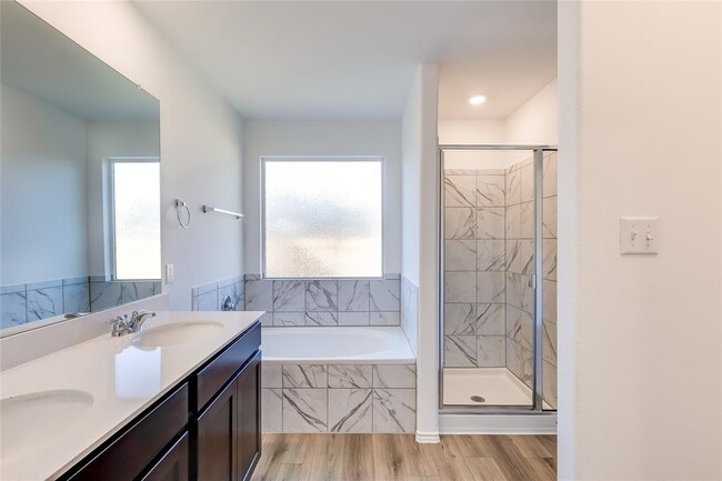 Building Photo - 318 Canley Lp
