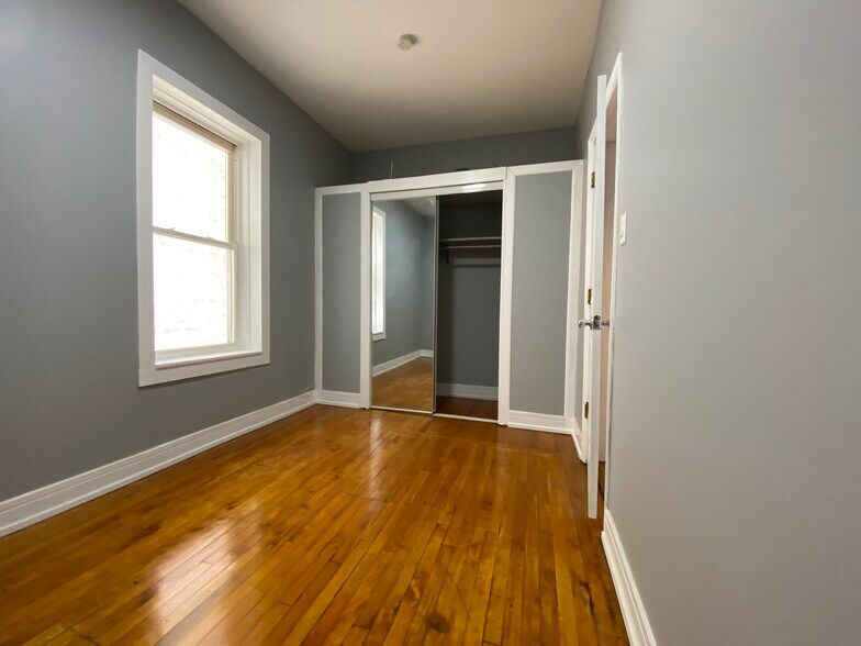 Bedroom 1 - 2323 W Fullerton Ave