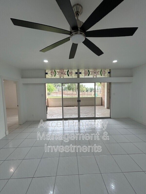 Building Photo - 600 Wichita Ave