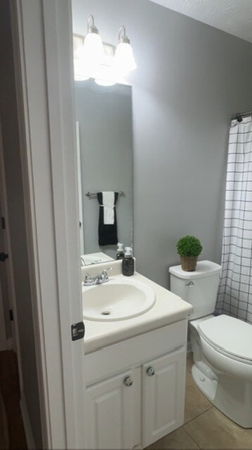 Building Photo - 3978 Rock Hollow Dr