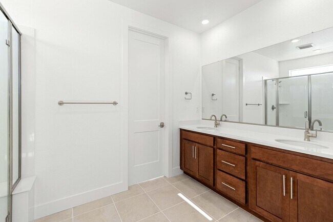 Building Photo - Modern 3-Story New Construction Home in No...