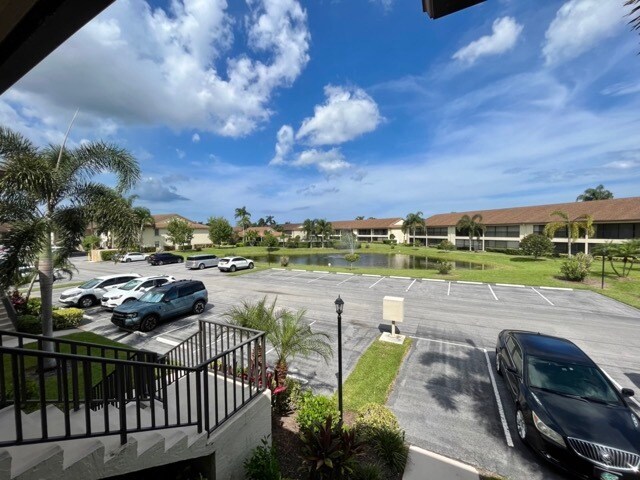 Building Photo - 102 Pinecrest Cir