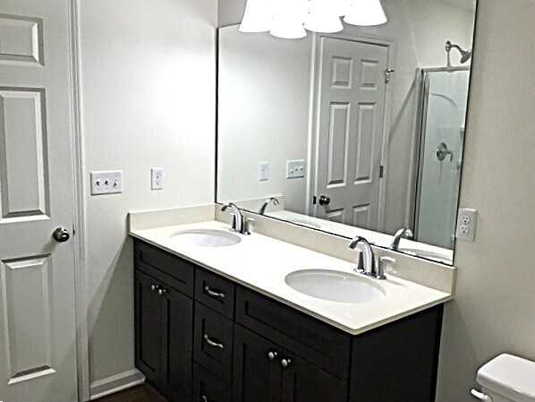 Building Photo - 163 E Jayce Way