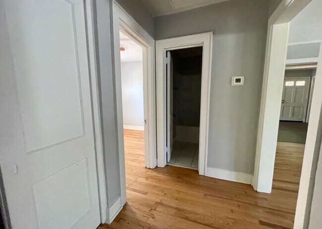 Building Photo - Available now. Totally remodeled 3 BR/2 BA...