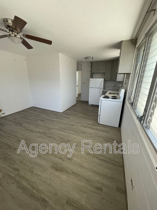 Building Photo - 772 Paani St