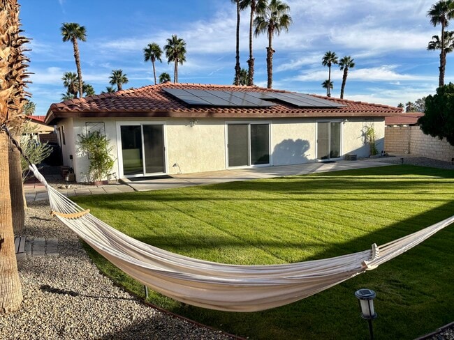 Building Photo - 27131 Shadowcrest Ln