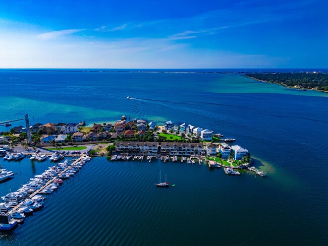 Building Photo - 202 Snug Harbour Dr