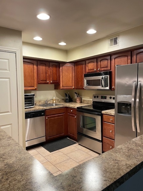 Building Photo - 12 Wingate Ct