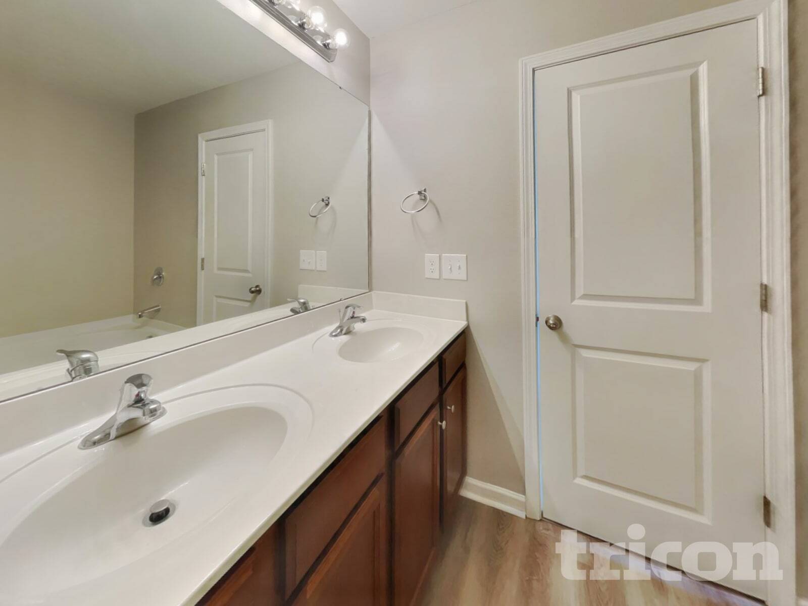 Building Photo - 1908 Northrop Dr