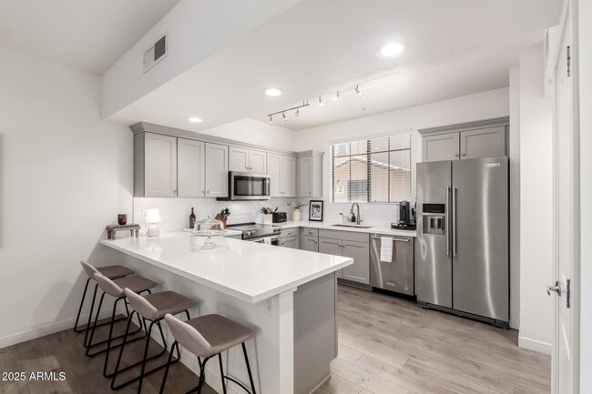 Building Photo - 2315 N 52nd St