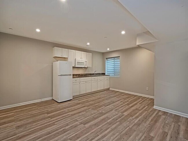 Building Photo - 117 Melinda Ct