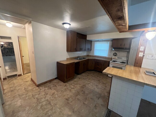 Building Photo - 10506 Durness Dr