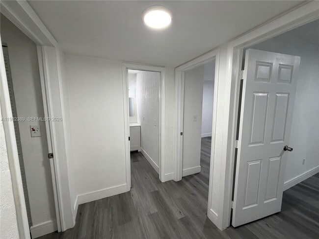 Building Photo - 7155 W 2nd Way