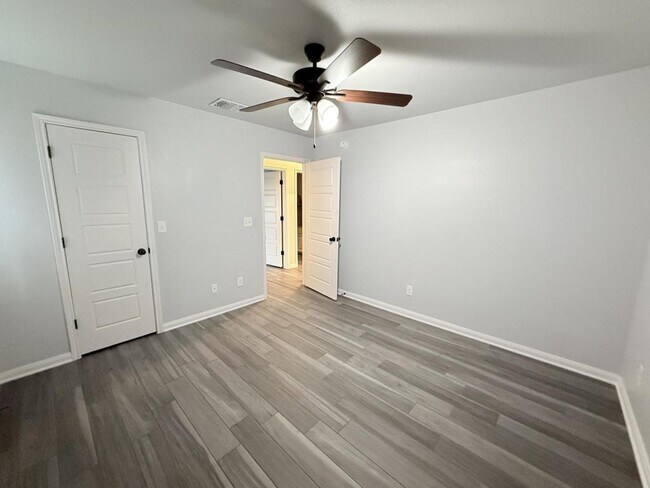 Building Photo - 8301 Grayson Trl