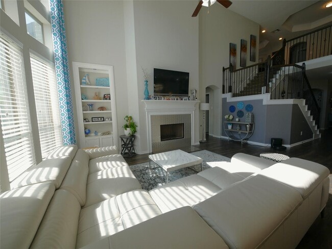 Building Photo - 20715 White Hyacinth Dr