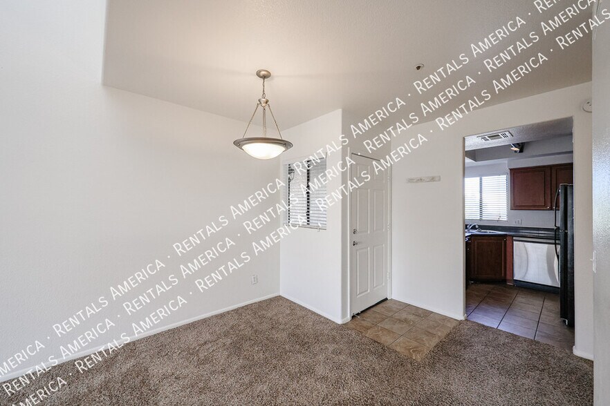 Building Photo - 7008 E Gold Dust Ave