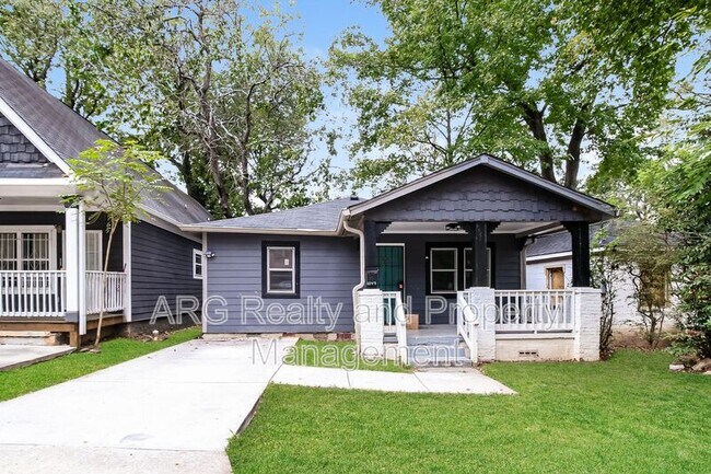 Primary Photo - 1097 Smith St SW