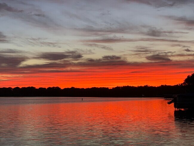 Building Photo - W9206 Ripley Rd