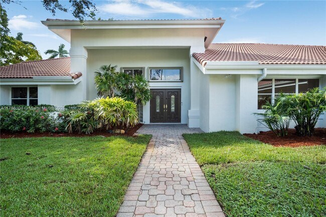 Building Photo - 9818 SW 111th Terrace