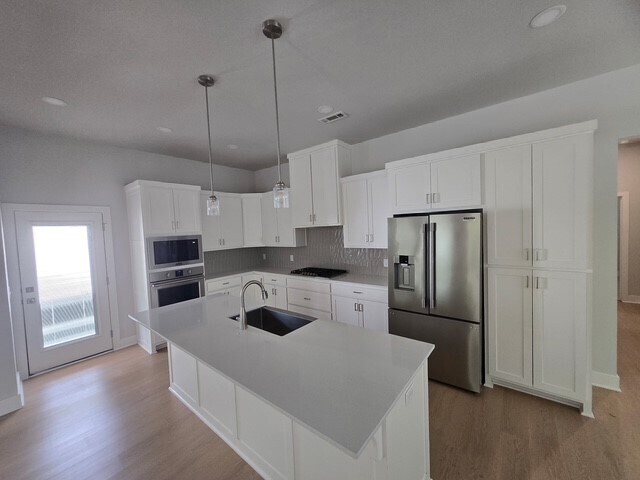 Building Photo - 6203 SW Luster Rd