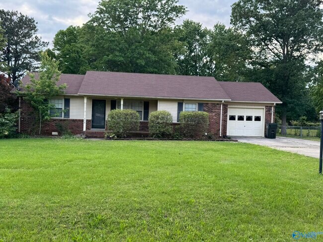 Primary Photo - 315 Mylo Rd