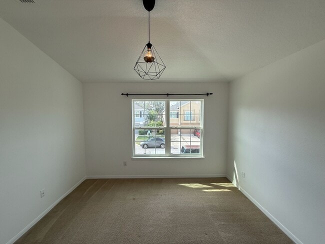 Building Photo - 1711 San Jacinto Cir