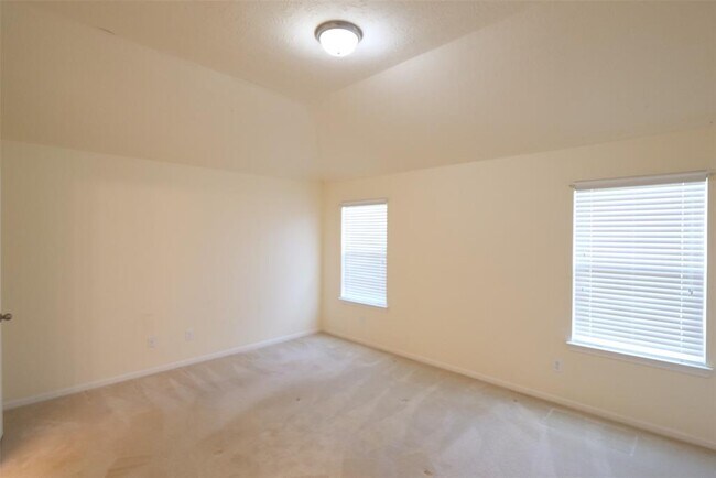 Building Photo - 814 Rosa Del Villa Ct