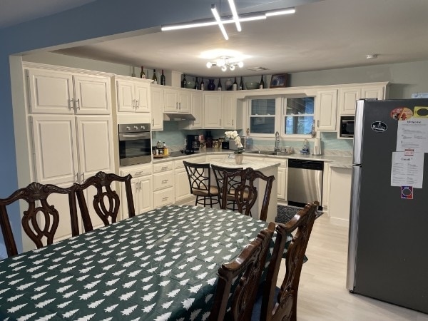 Building Photo - 202 Shasteen St