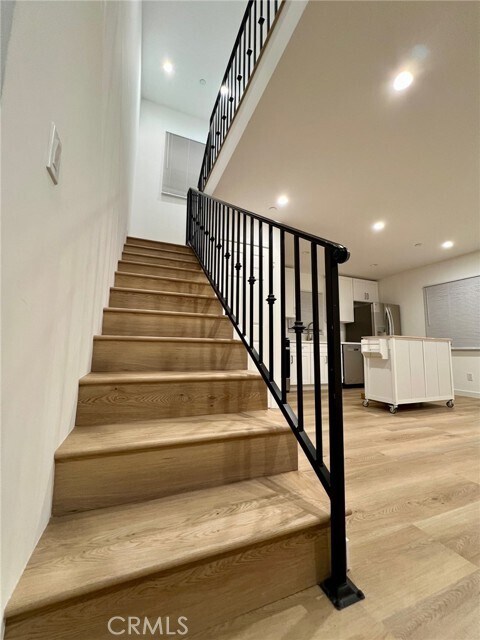 Building Photo - 18654 Runnymede St