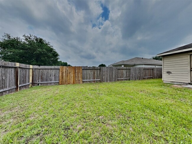Building Photo - 4111 Medina River Ct