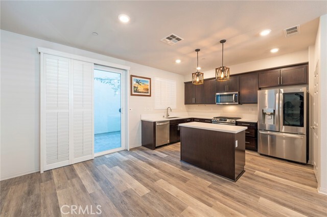 Building Photo - 24604 Westwind Pl