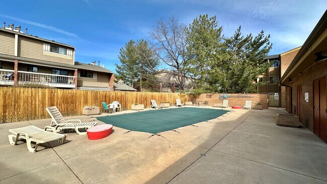 Building Photo - 3423 Madison Ave