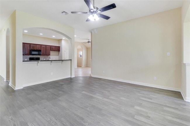 Building Photo - 3608 Glastonbury Trail