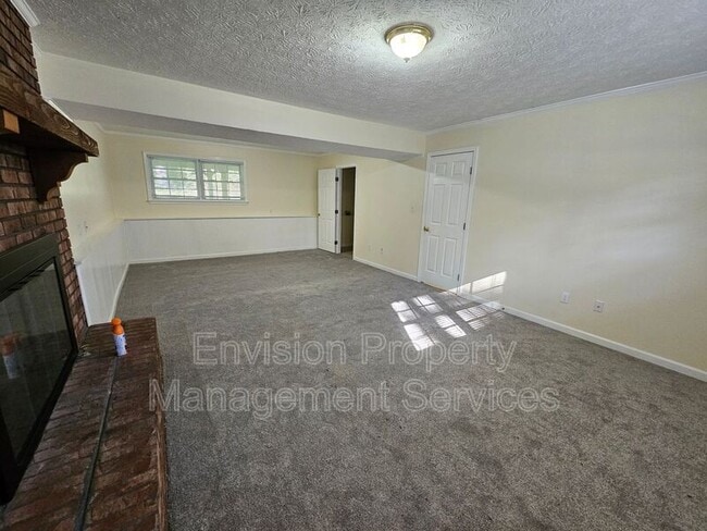 Building Photo - 120 Chimney Ridge Trail